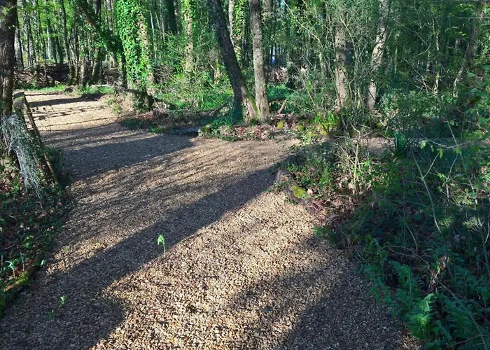 With Garden Near Beautiful Golf Course Vasles